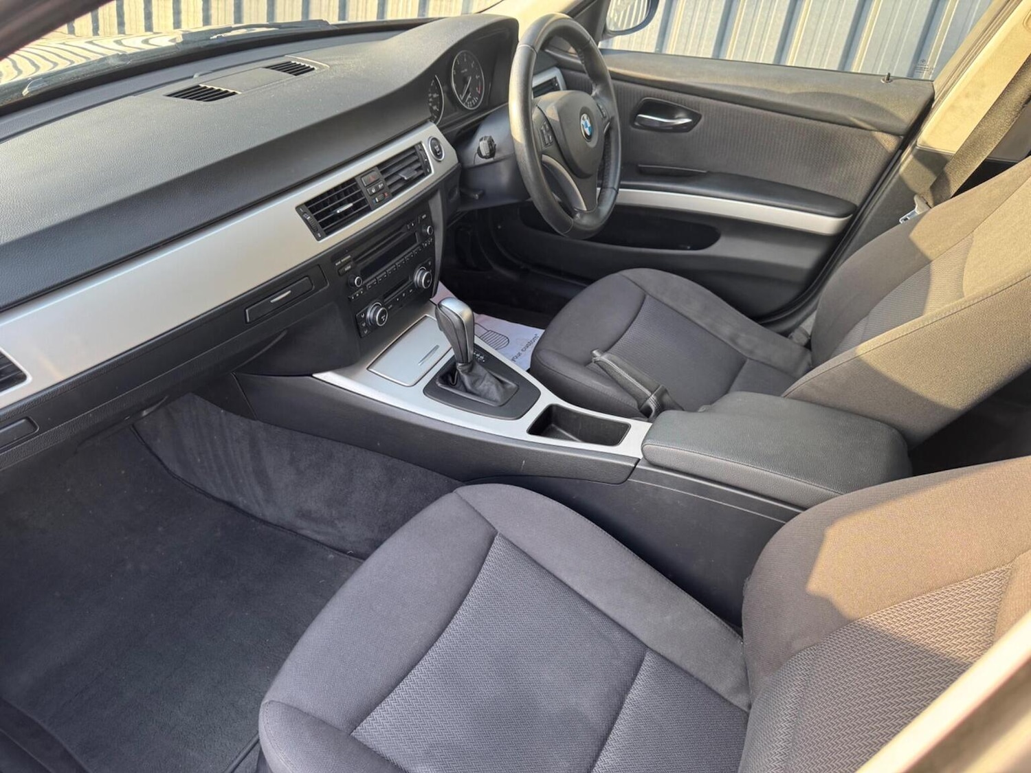 Used BMW 3 Series 2011 for sale - 77668571: Photo 15