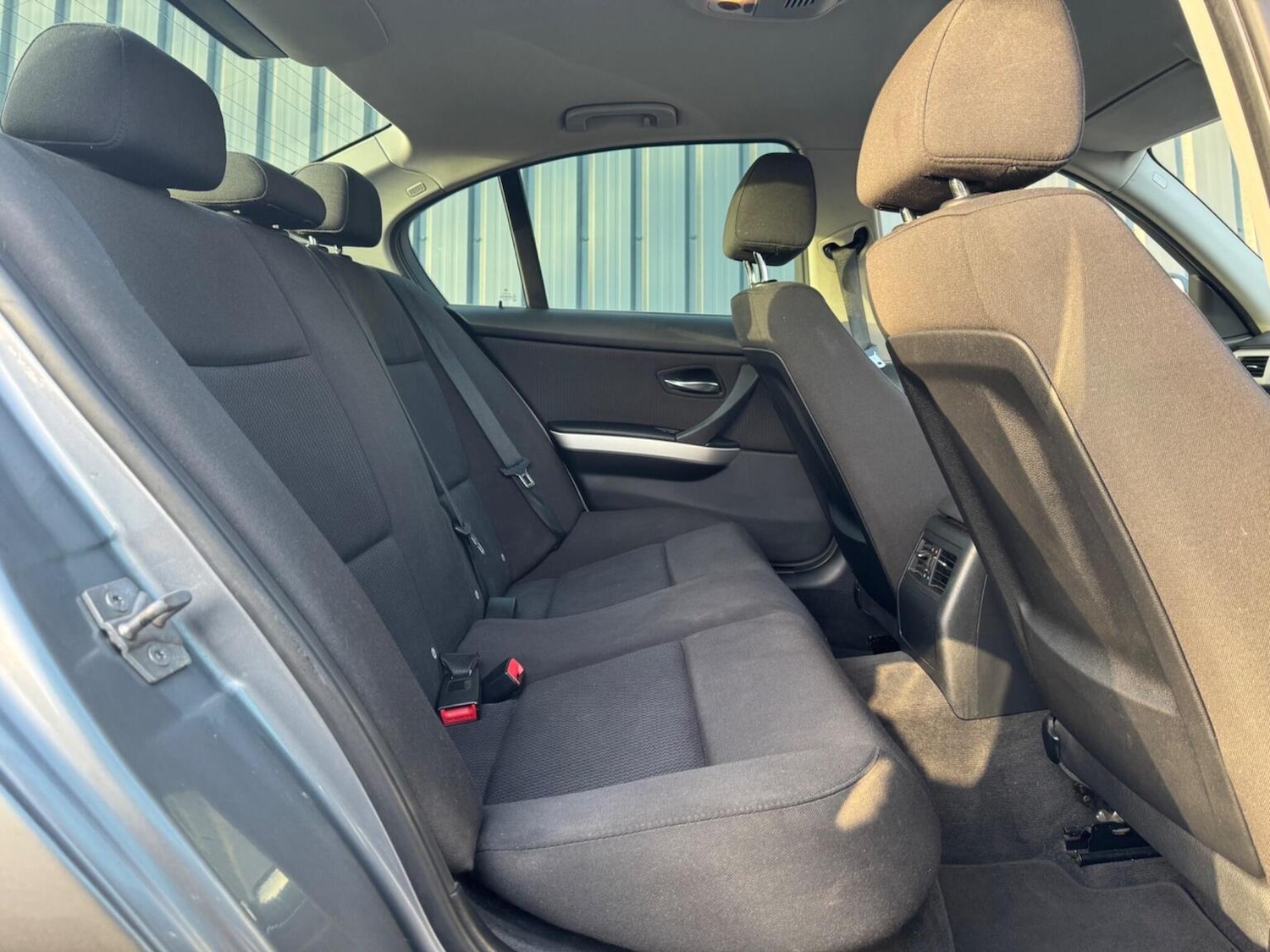 Used BMW 3 Series 2011 for sale - 77668571: Photo 30