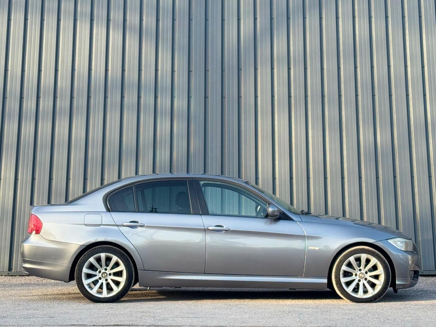 Used BMW 3 Series 2011 for sale - 77668571: Photo 5