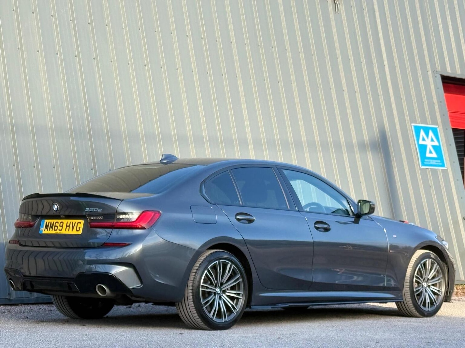 Used BMW 3 Series 2019 for sale - 77207136: Photo 9