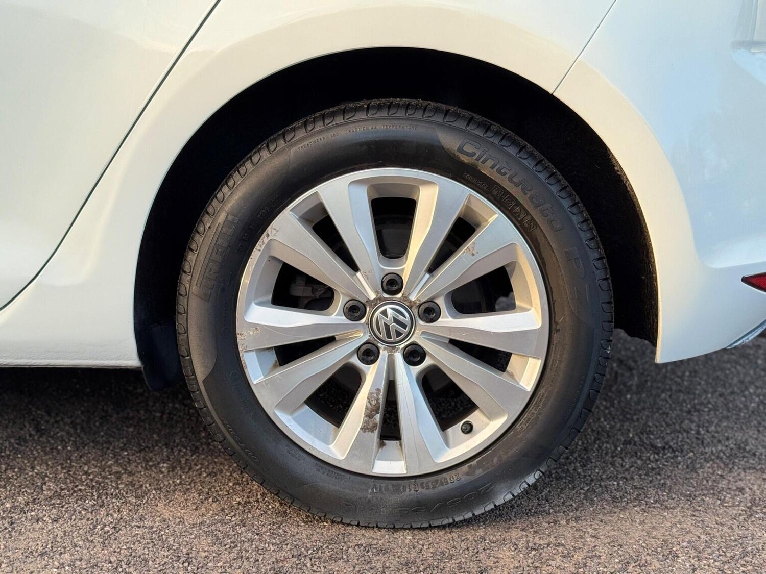 Used Volkswagen Golf 2014 for sale - 77638608: Photo 21