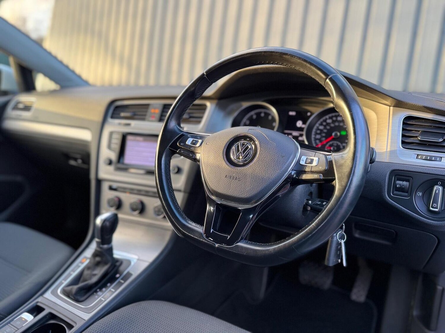 Used Volkswagen Golf 2014 for sale - 77638608: Photo 23