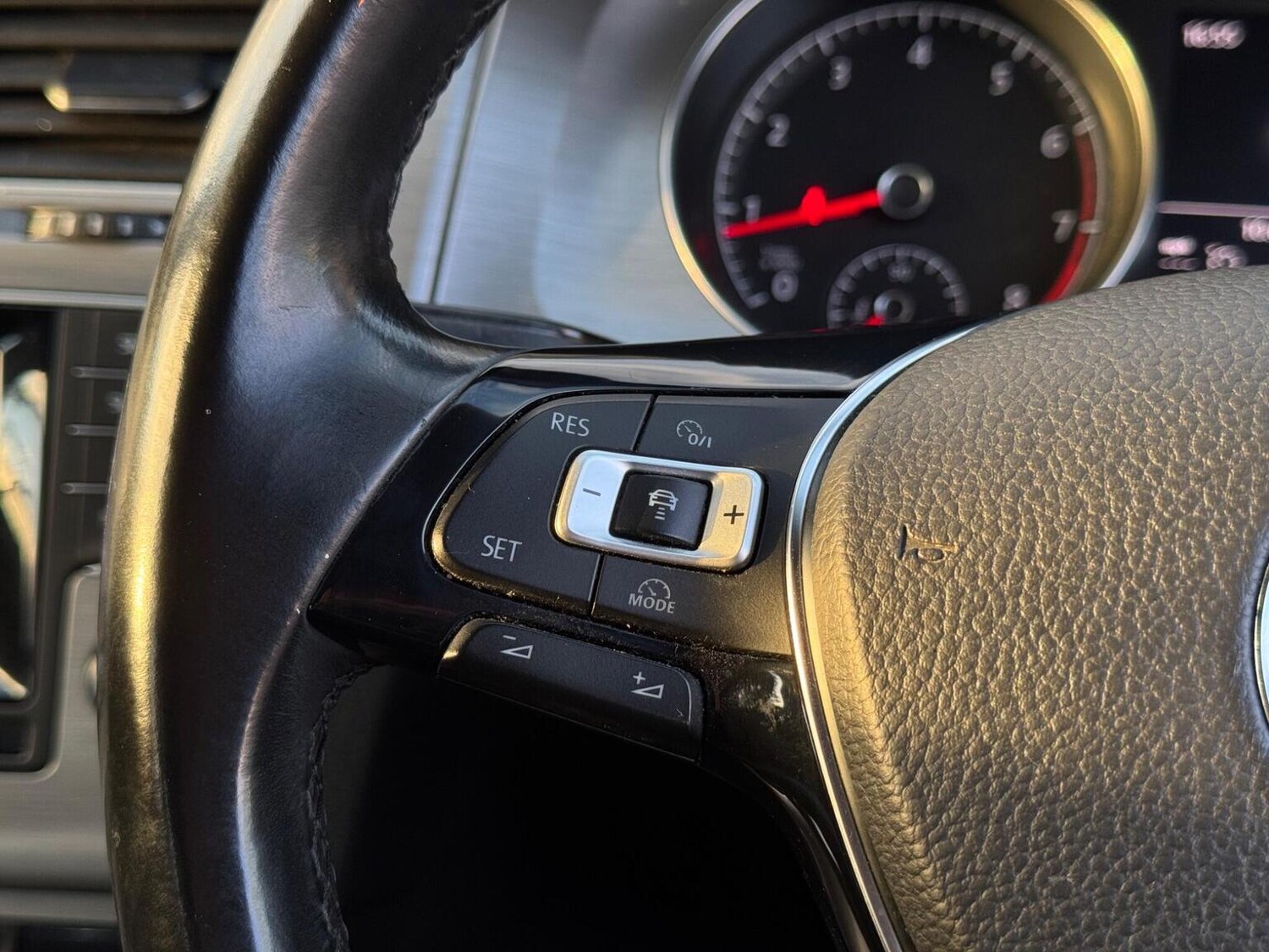 Used Volkswagen Golf 2014 for sale - 77638608: Photo 31