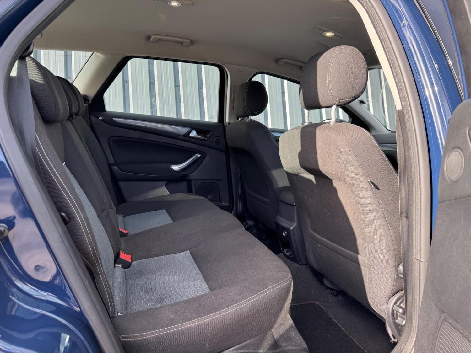 Used Ford Mondeo 2011 for sale - 78070430: Photo 24