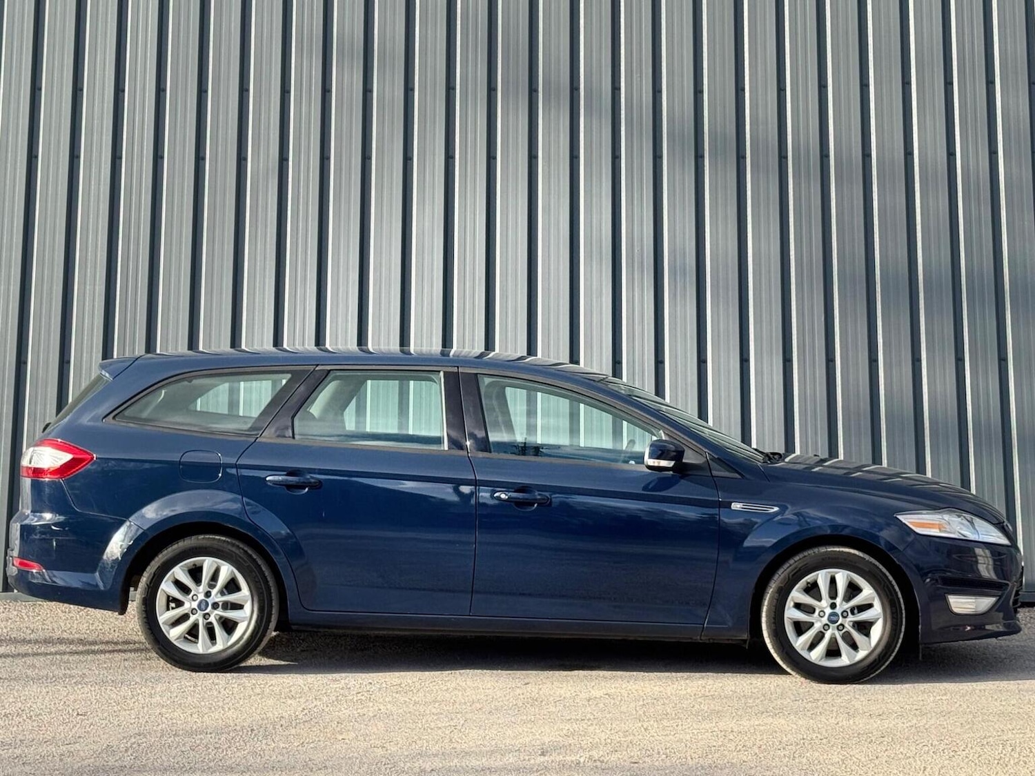 Used Ford Mondeo 2011 for sale - 78070430: Photo 8