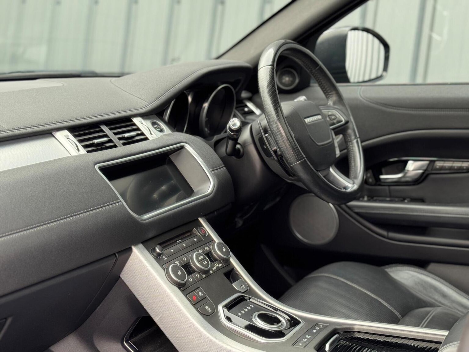 Used Land Rover Range Rover Evoque 2018 for sale - 77638613: Photo 15