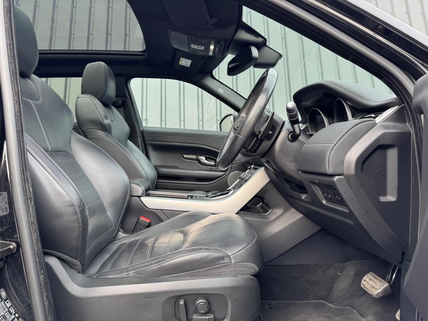 Used Land Rover Range Rover Evoque 2018 for sale - 77638613: Photo 2