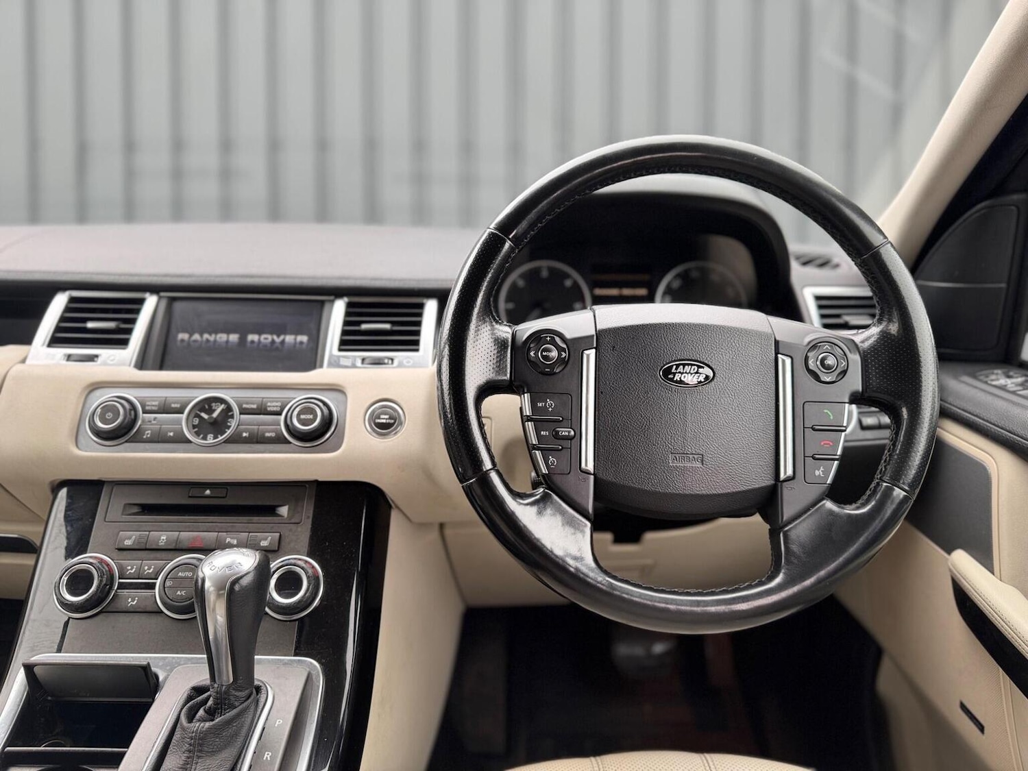 Used Land Rover Range Rover Sport 2011 for sale - 77483721: Photo 15