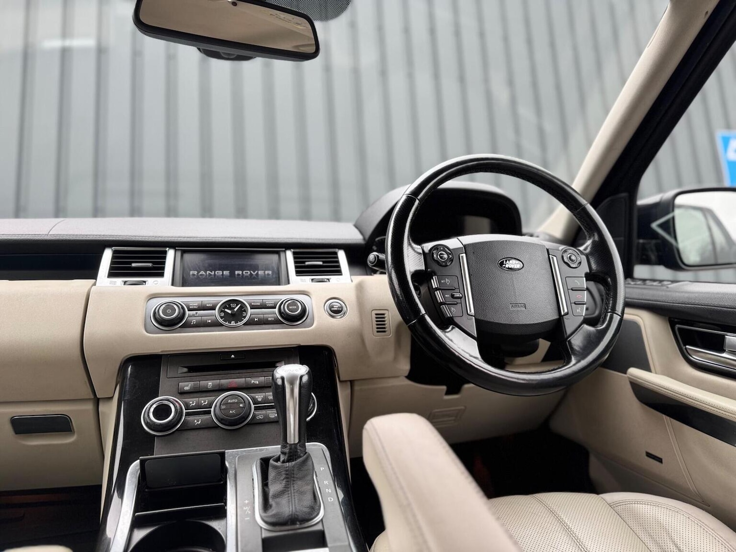 Used Land Rover Range Rover Sport 2011 for sale - 77483721: Photo 25