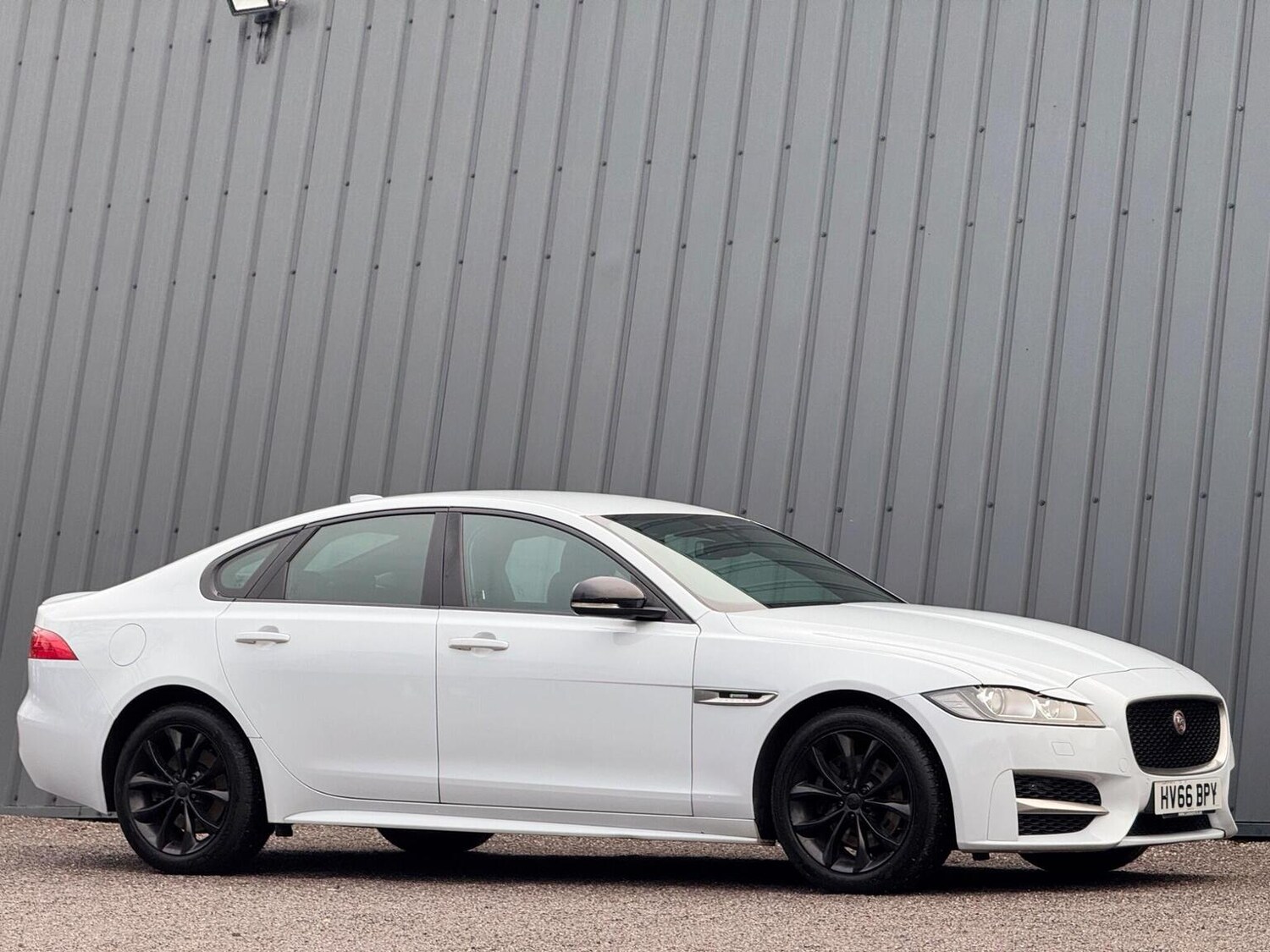 Used Jaguar XF 2016 for sale - 77207141: Photo 11