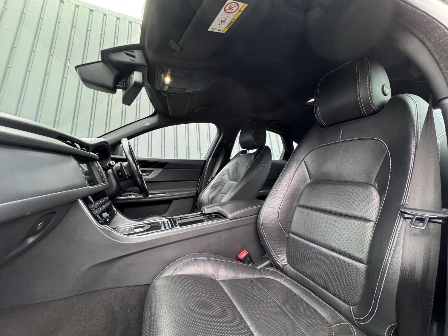 Used Jaguar XF 2016 for sale - 77207141: Photo 27