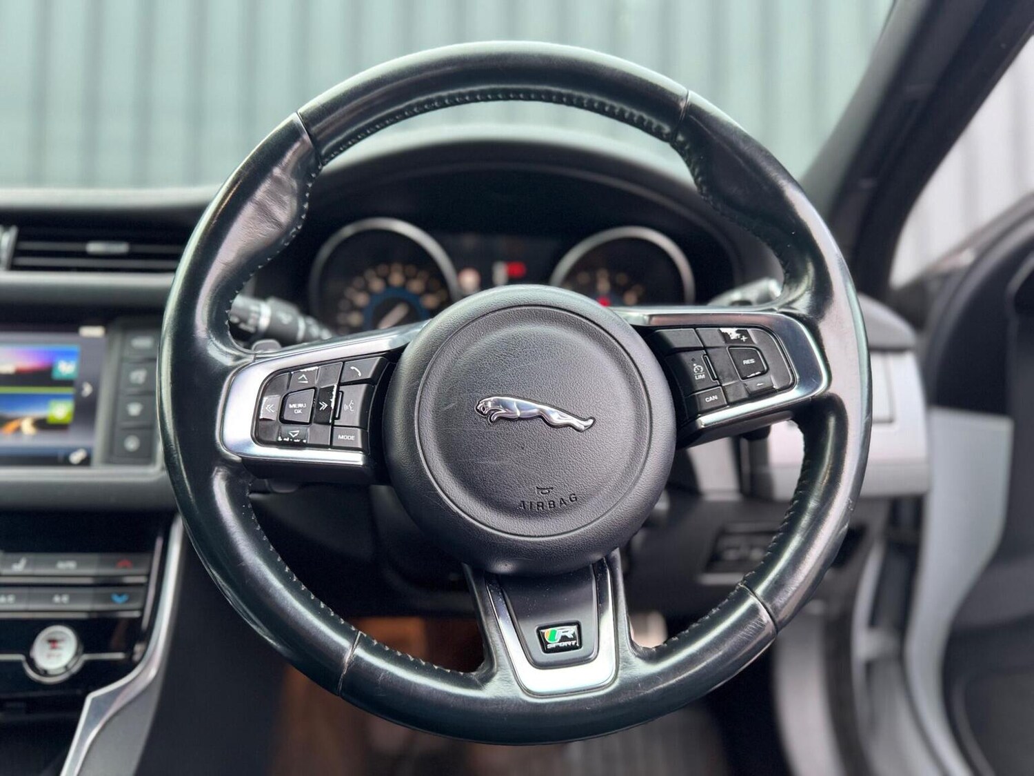 Used Jaguar XF 2016 for sale - 77207141: Photo 38