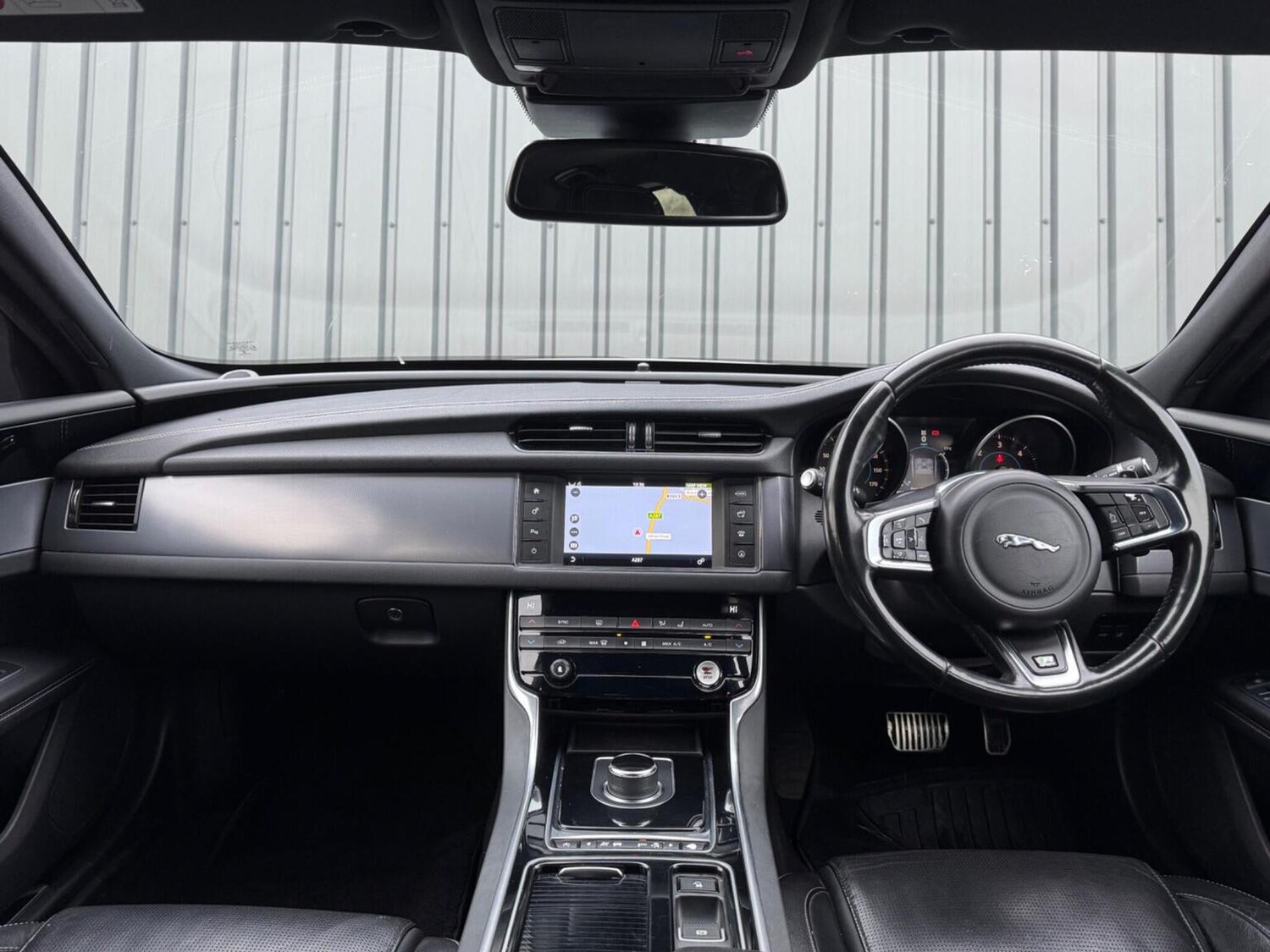 Used Jaguar XF 2016 for sale - 77207141: Photo 45