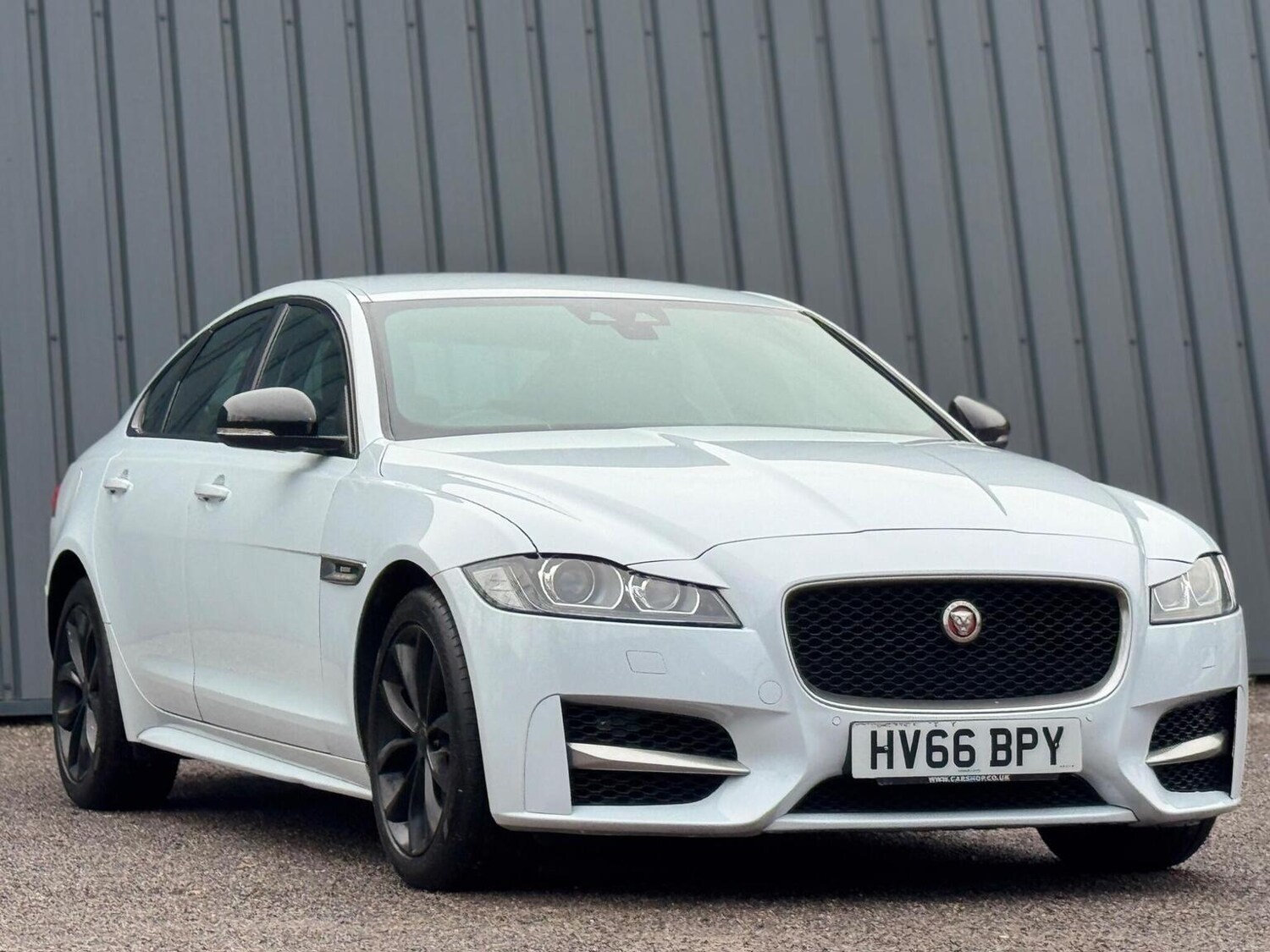 Used Jaguar XF 2016 for sale - 77207141: Photo 6