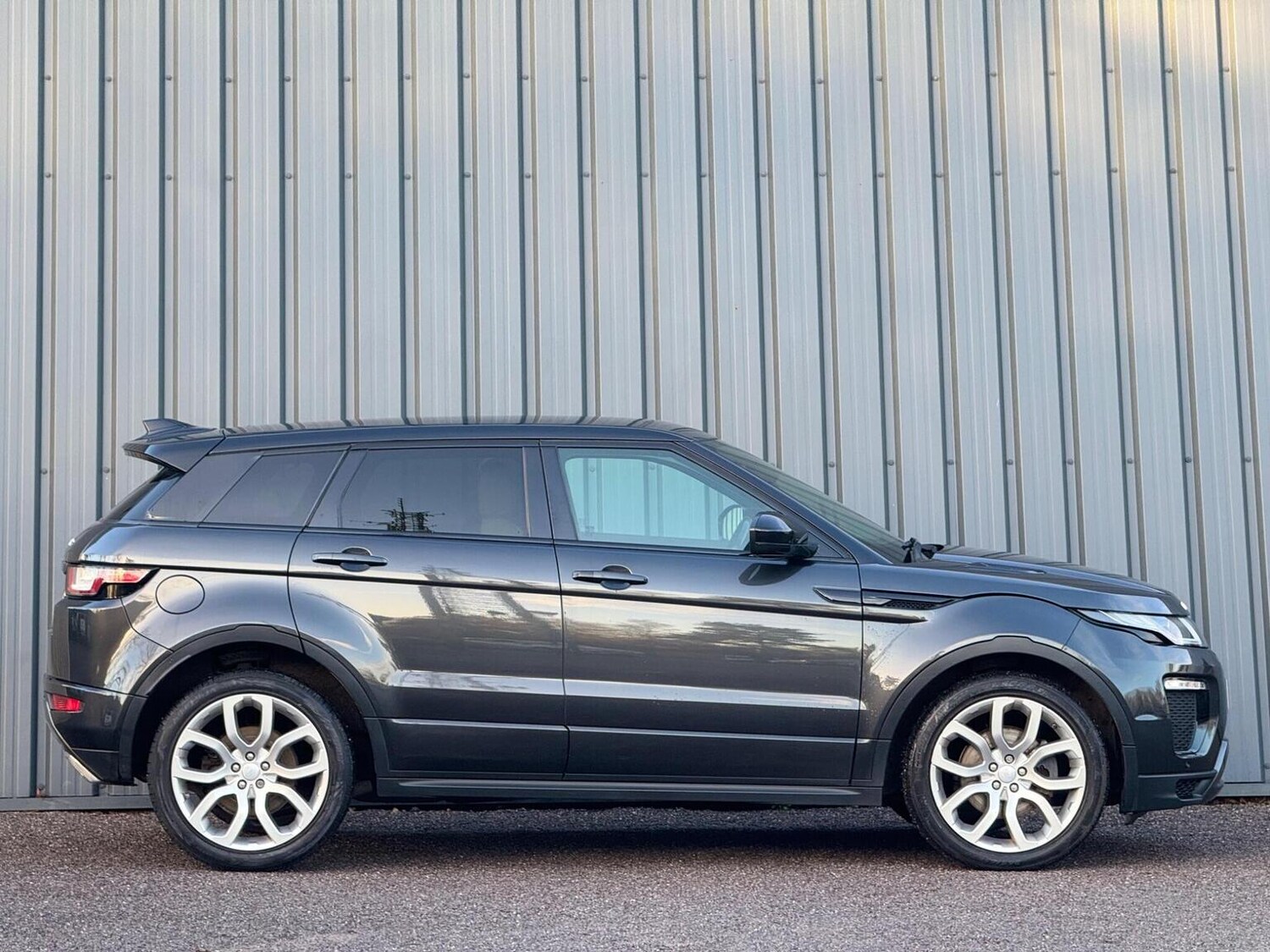 Used Land Rover Range Rover Evoque 2018 for sale - 77207147: Photo 10