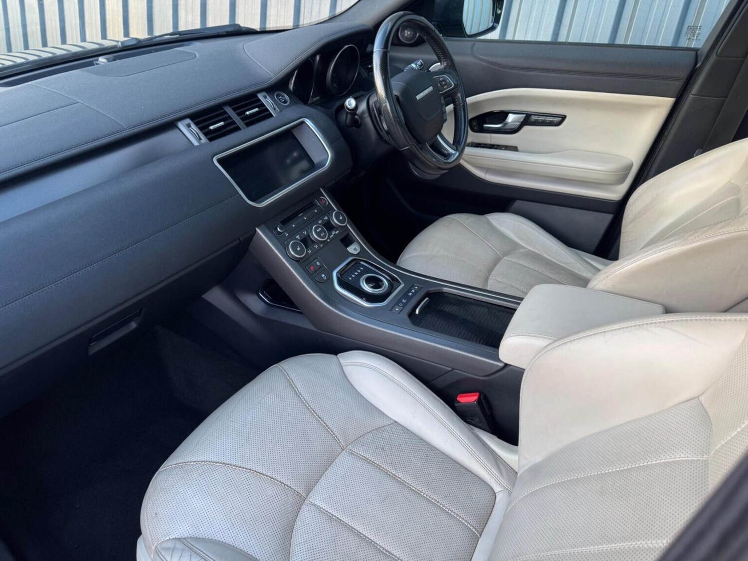 Used Land Rover Range Rover Evoque 2018 for sale - 77207147: Photo 35