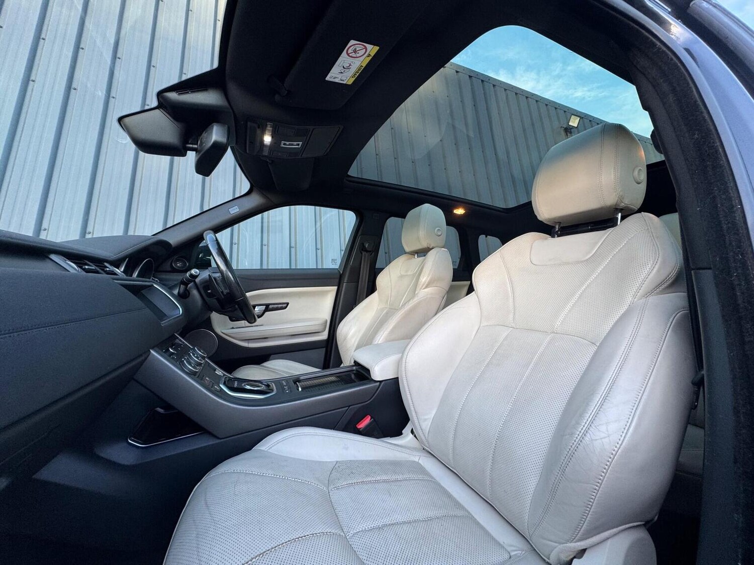 Used Land Rover Range Rover Evoque 2018 for sale - 77207147: Photo 37