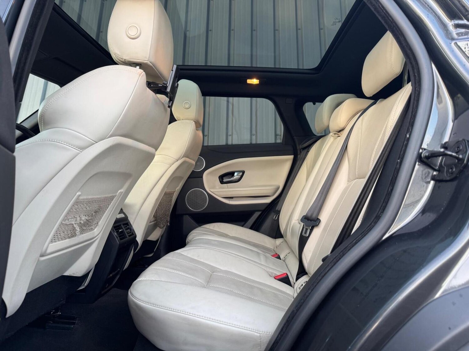 Used Land Rover Range Rover Evoque 2018 for sale - 77207147: Photo 41