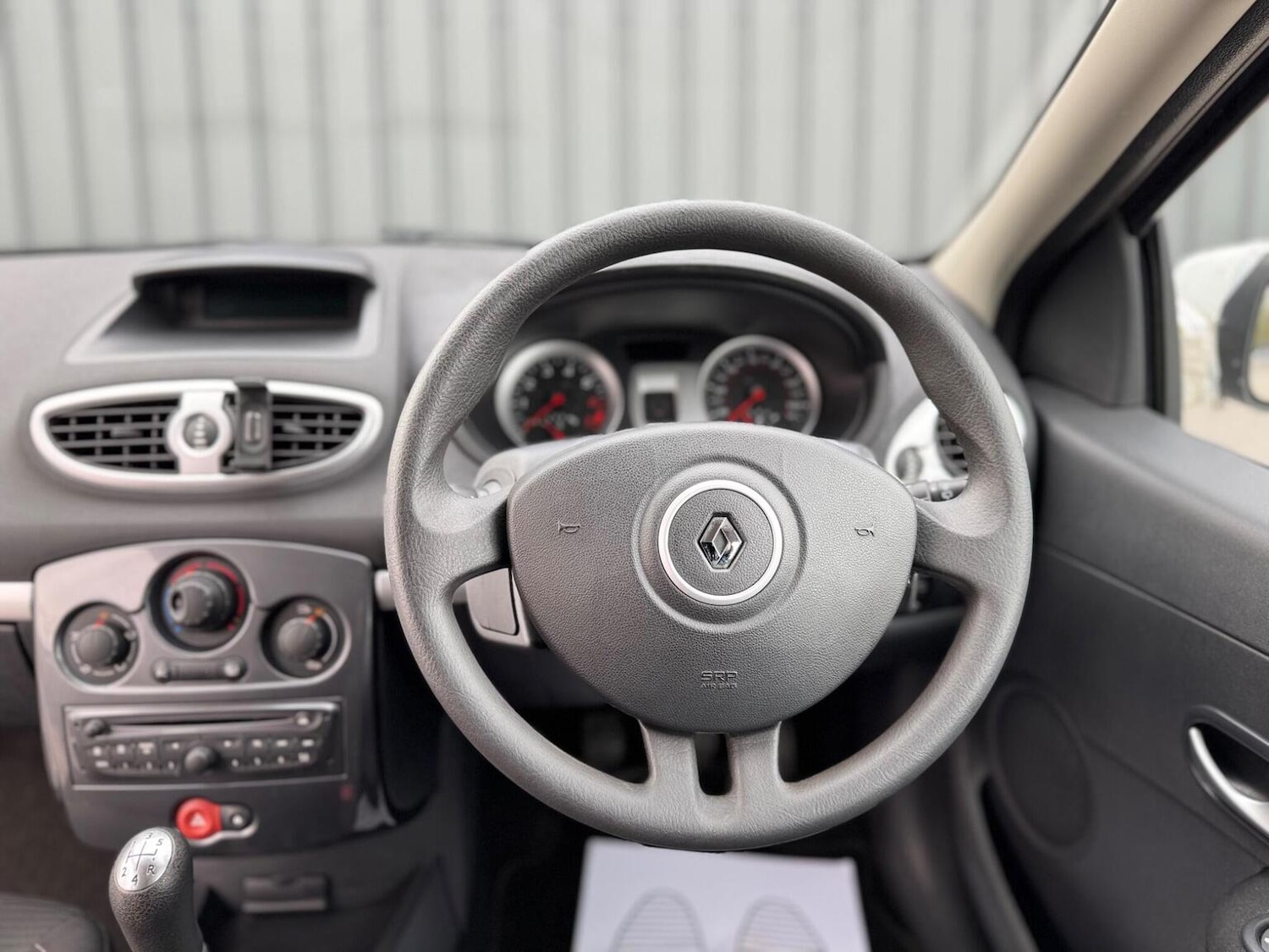 Used Renault Clio 2012 for sale - 78139393: Photo 14