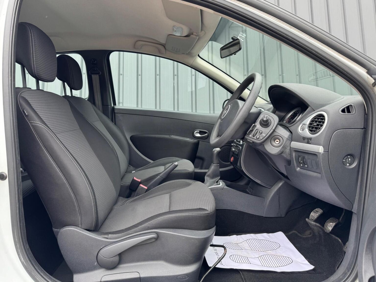 Used Renault Clio 2012 for sale - 78139393: Photo 9