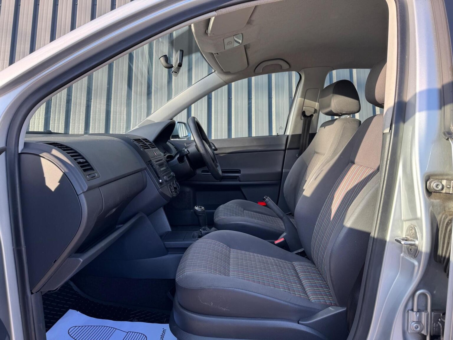 Used Volkswagen Polo 2005 for sale - 77836910: Photo 14