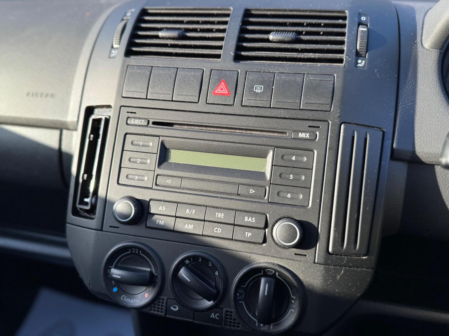 Used Volkswagen Polo 2005 for sale - 77836910: Photo 25