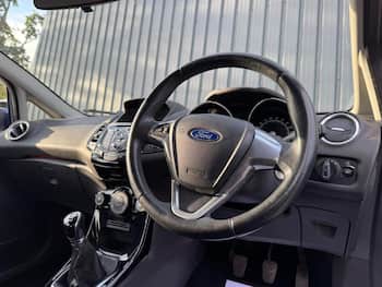 Used Ford Fiesta 2016 for sale - 79697142: Photo