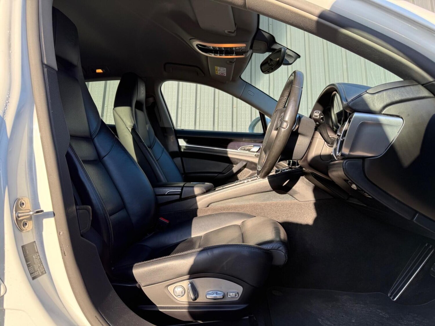 Used Porsche Panamera 2016 for sale - 77207132: Photo 27