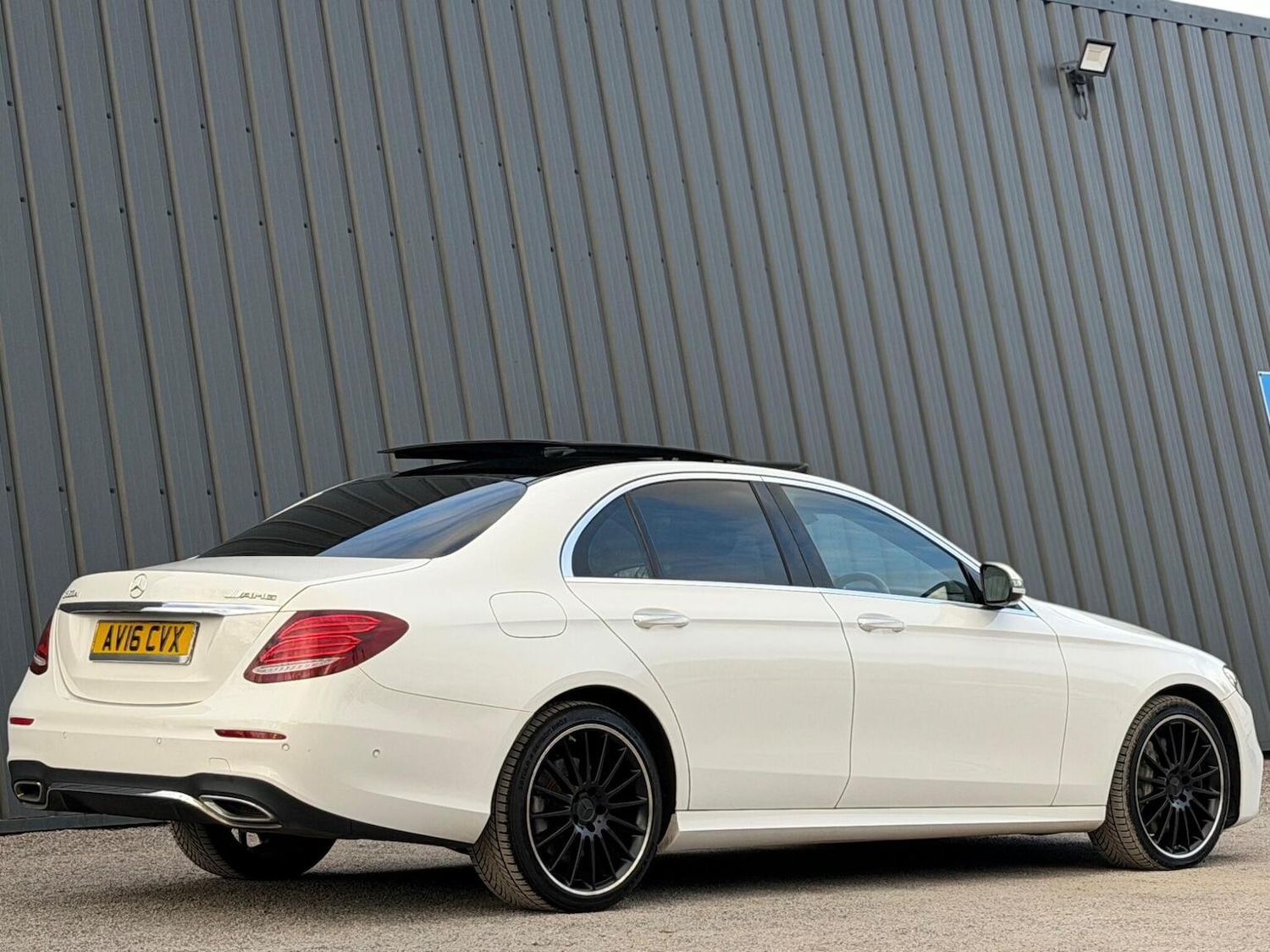 Used Mercedes-Benz E Class 2016 for sale - 77822205: Photo 14