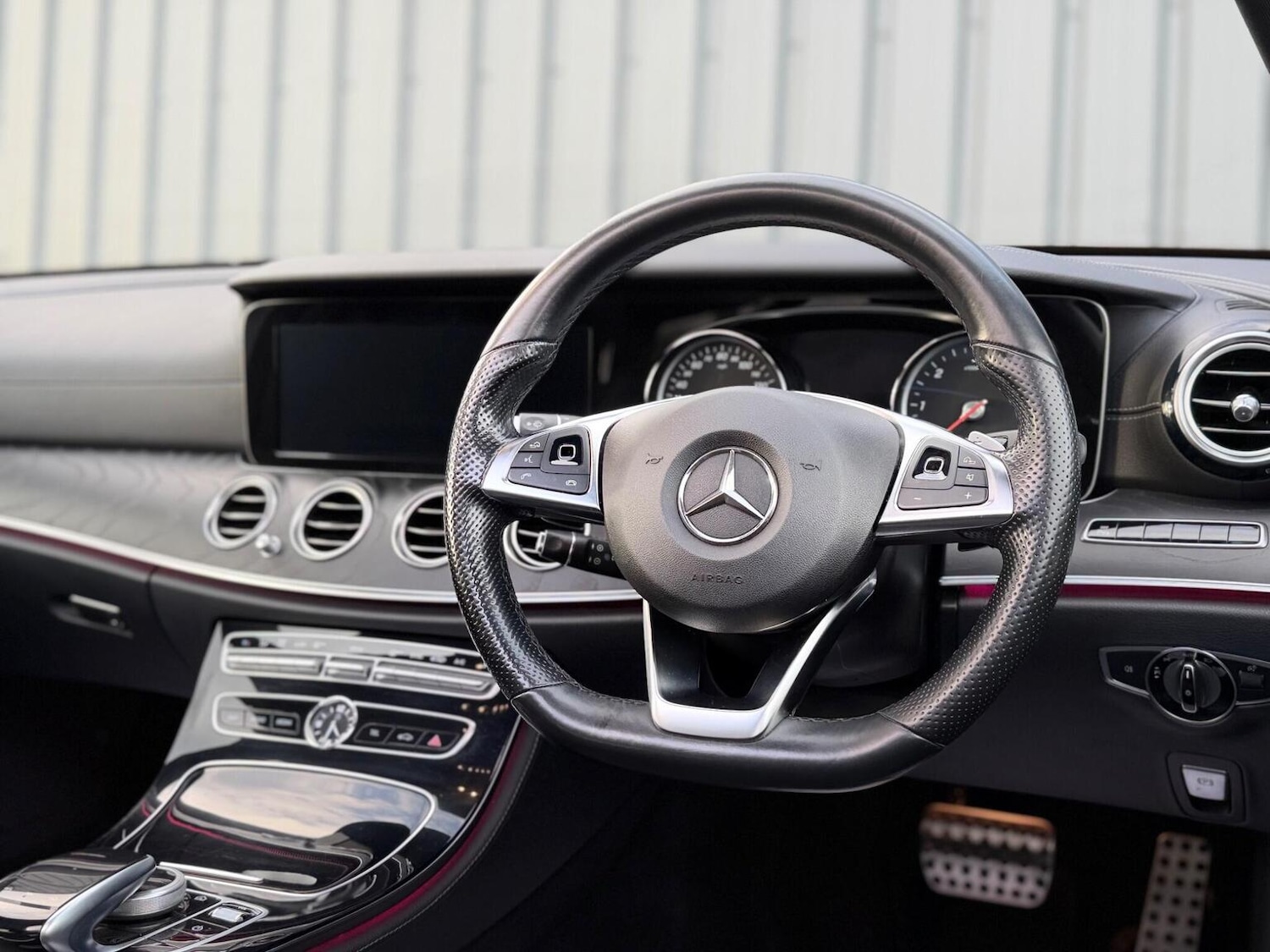 Used Mercedes-Benz E Class 2016 for sale - 77822205: Photo 17