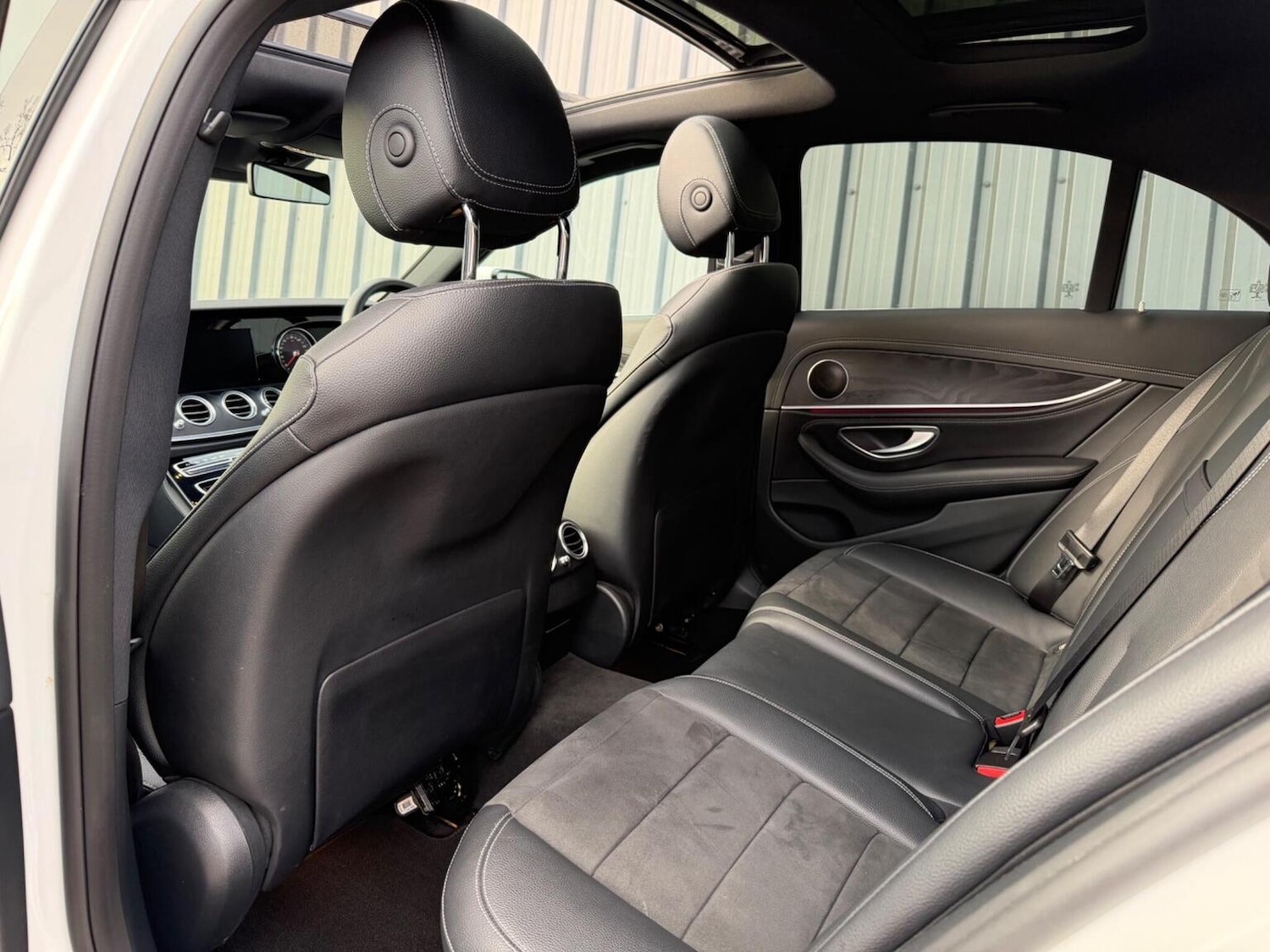 Used Mercedes-Benz E Class 2016 for sale - 77822205: Photo 24