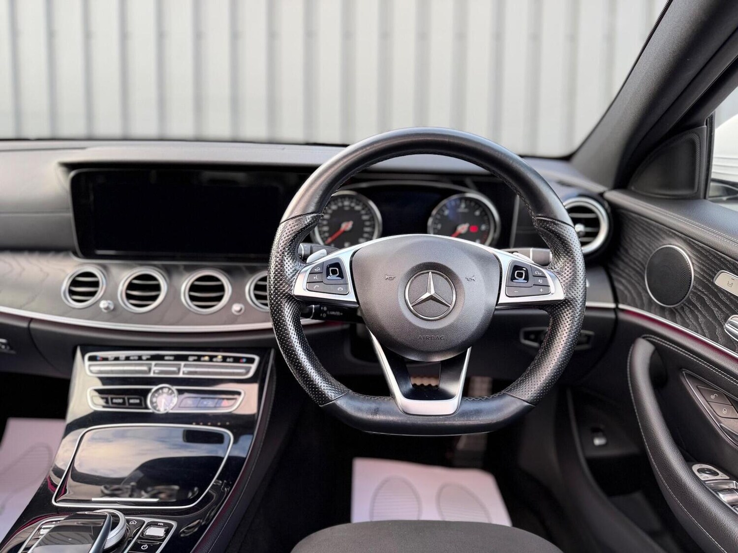 Used Mercedes-Benz E Class 2016 for sale - 77822205: Photo 43