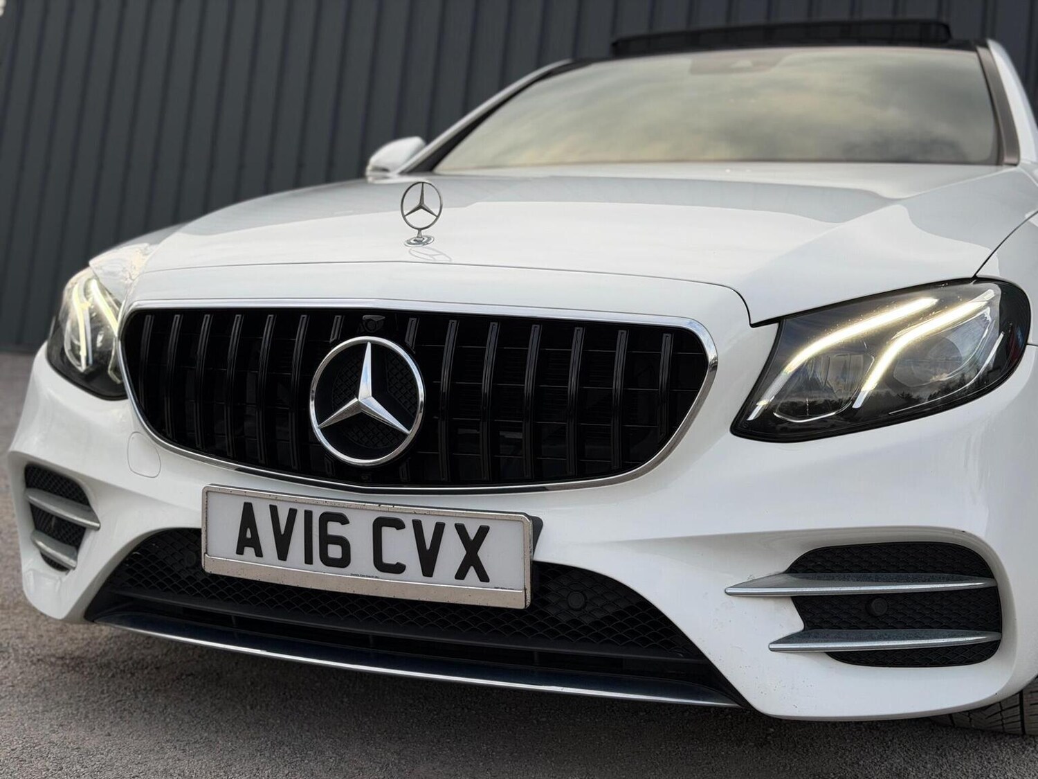 Used Mercedes-Benz E Class 2016 for sale - 77822205: Photo 44