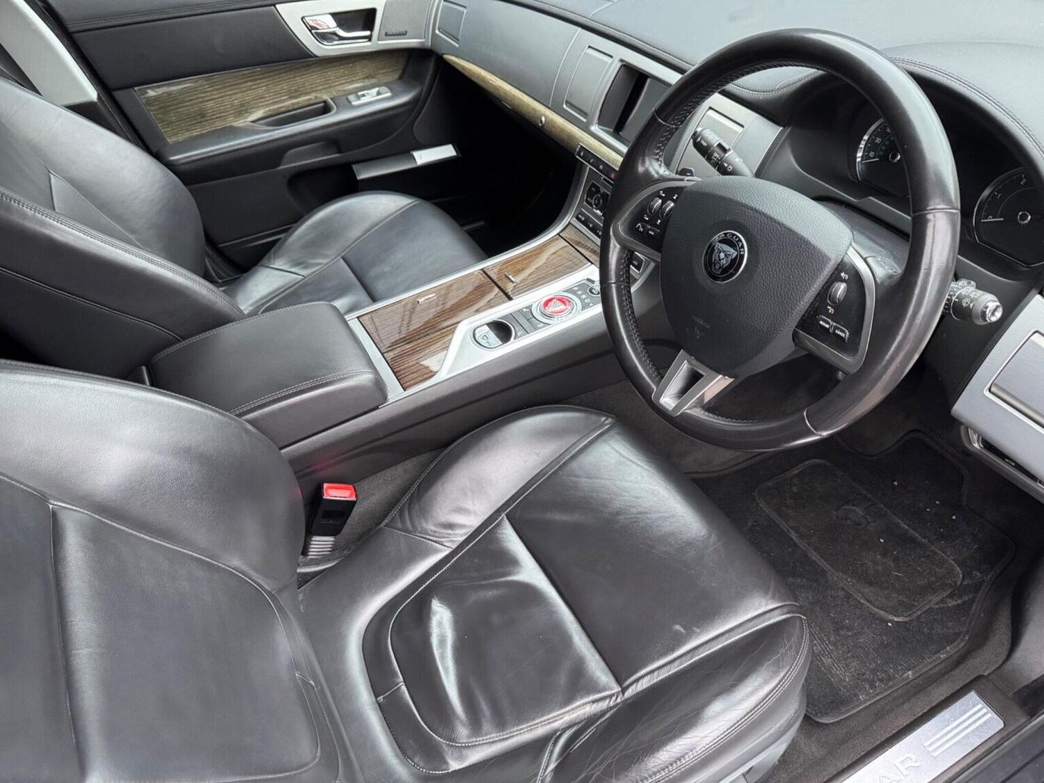 Used Jaguar XF 2014 for sale - 77207133: Photo 23