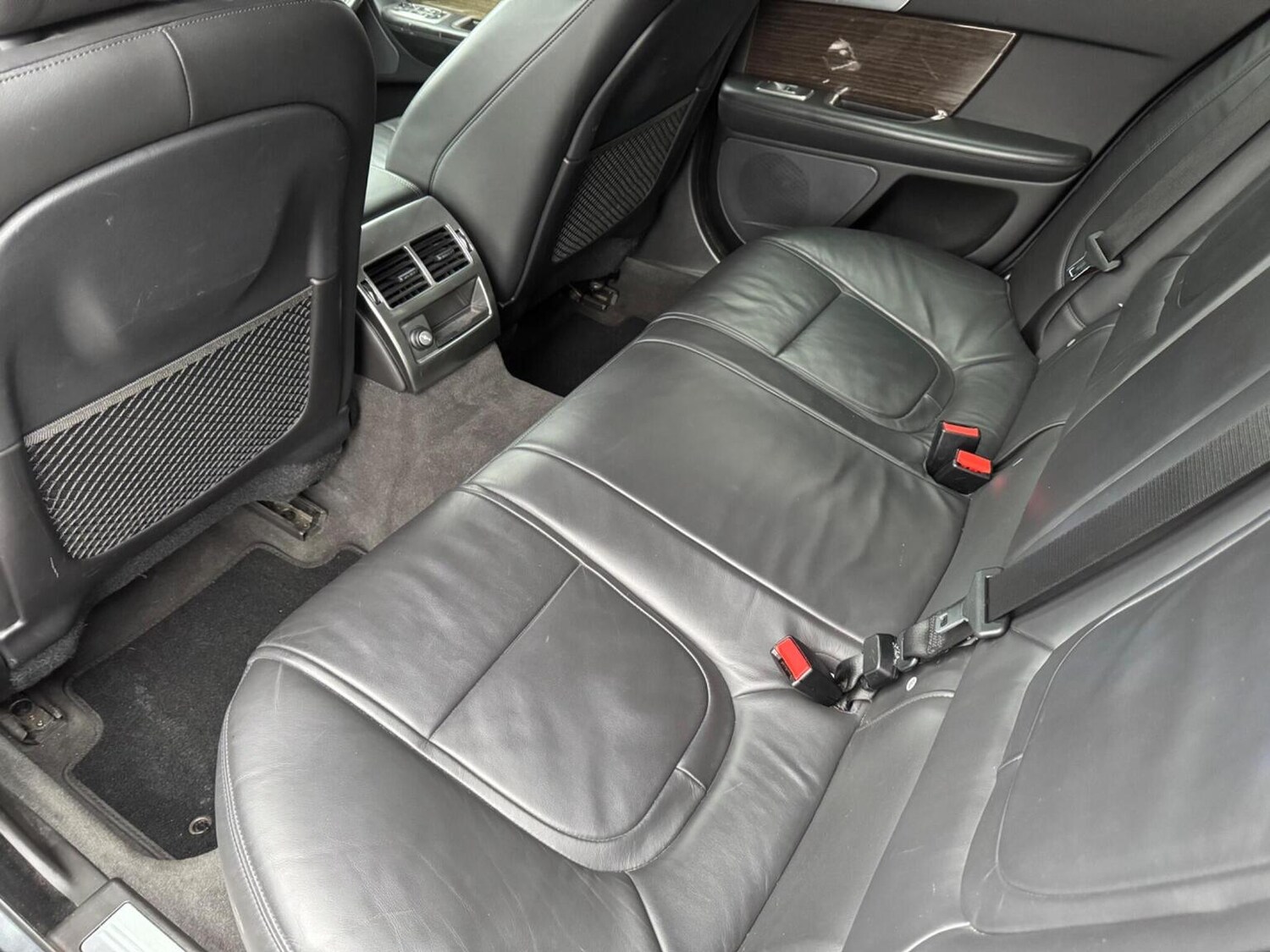 Used Jaguar XF 2014 for sale - 77207133: Photo 31