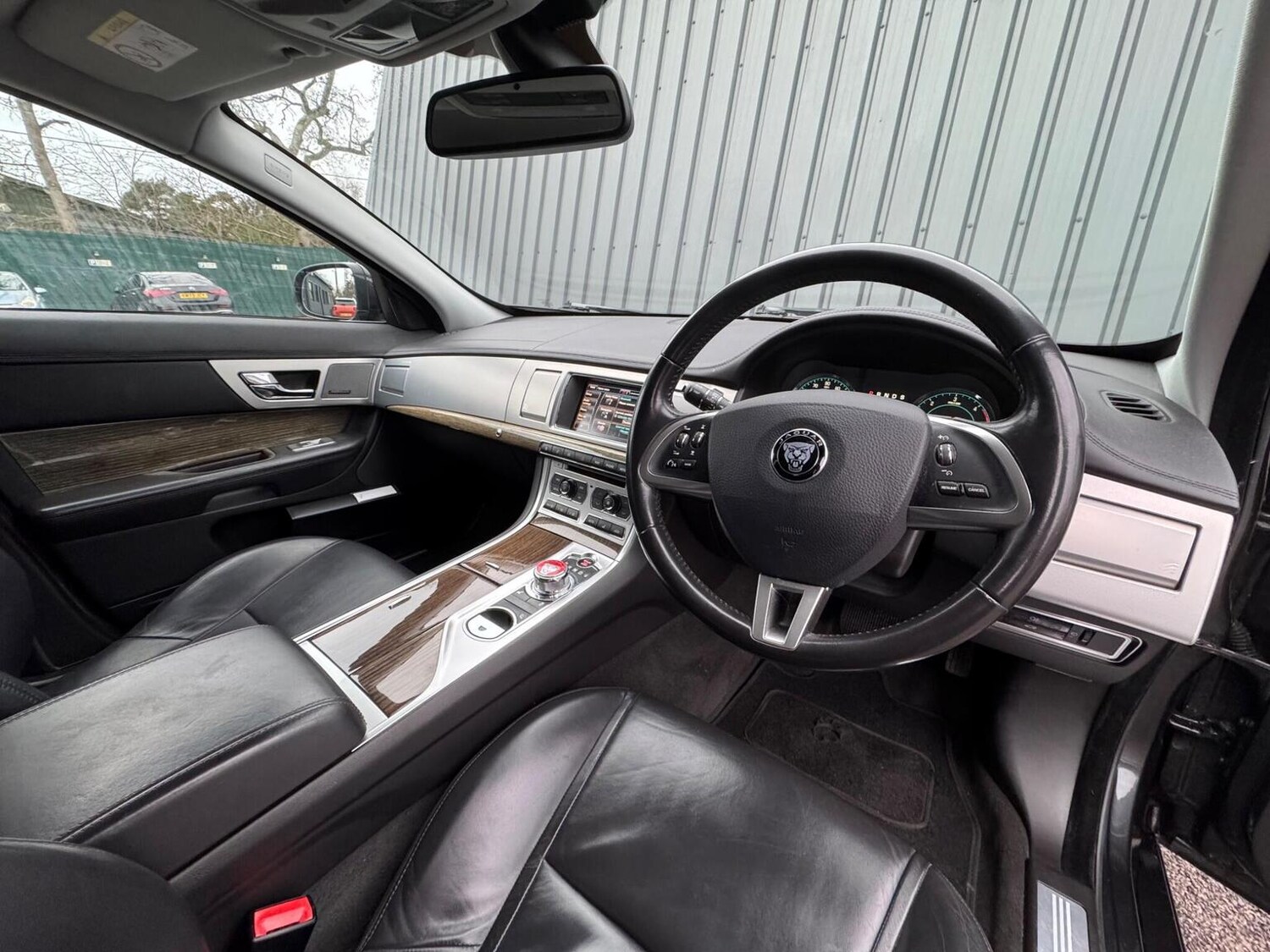 Used Jaguar XF 2014 for sale - 77207133: Photo 39