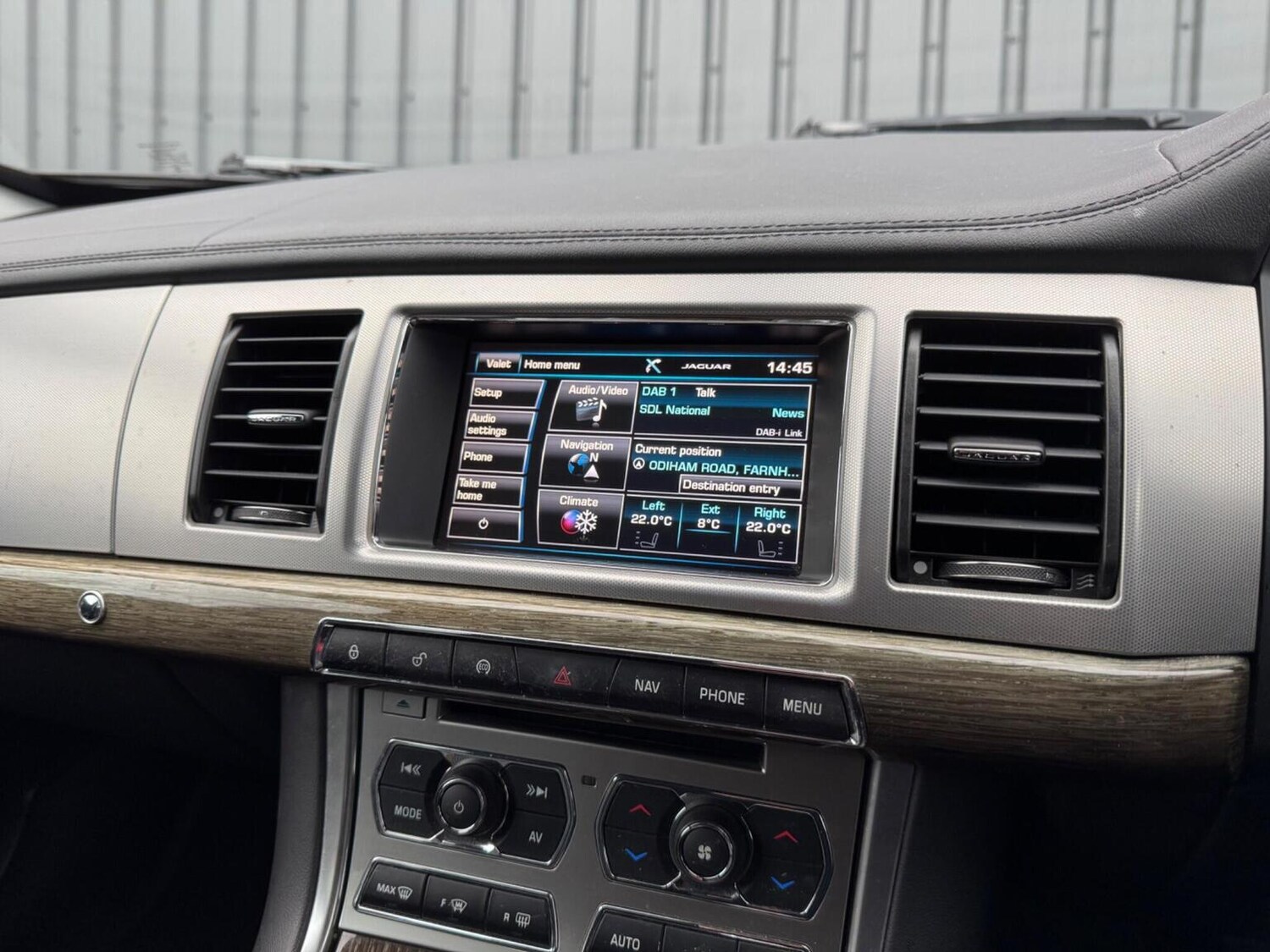 Used Jaguar XF 2014 for sale - 77207133: Photo 42