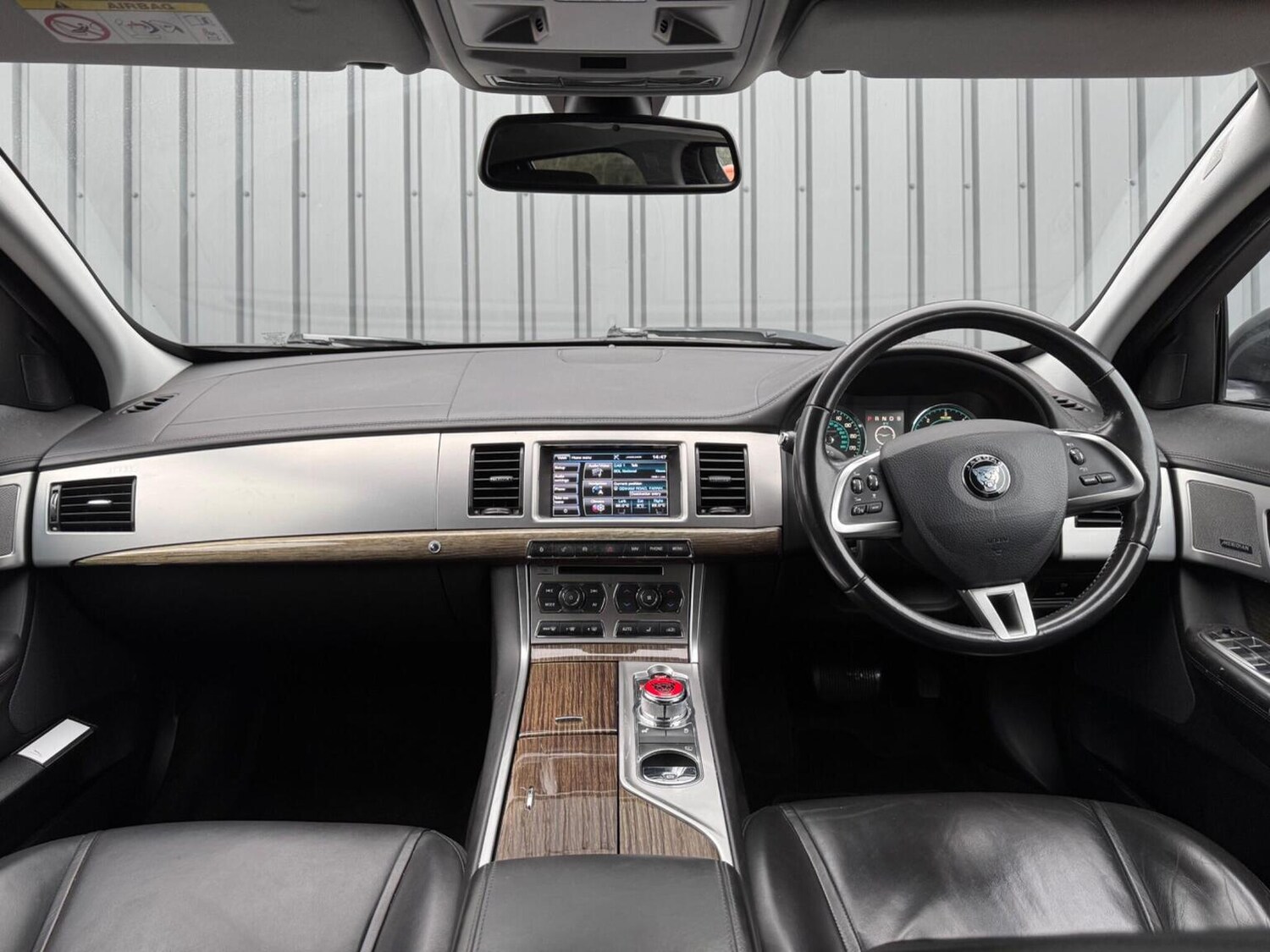 Used Jaguar XF 2014 for sale - 77207133: Photo 46