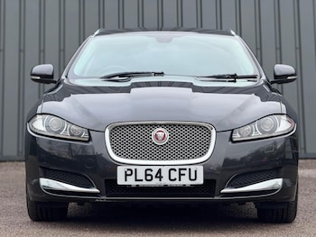Used Jaguar XF 2014 for sale - 77207133: Photo