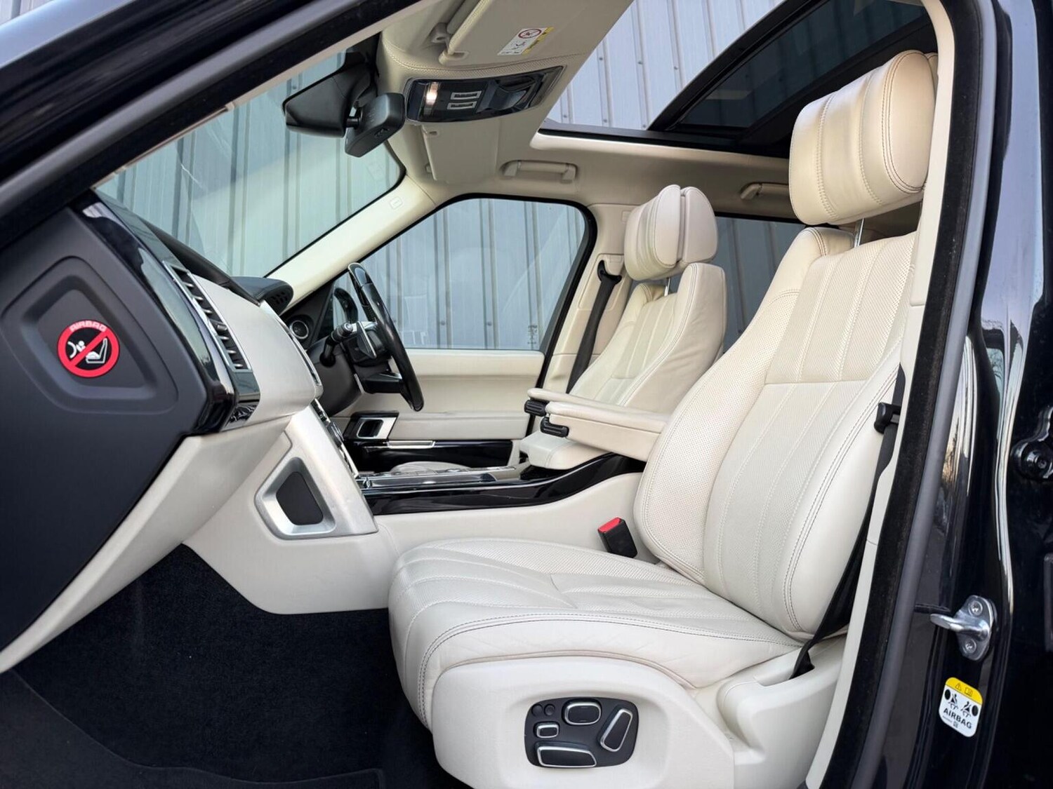 Used Land Rover Range Rover 2014 for sale - 77207190: Photo 31