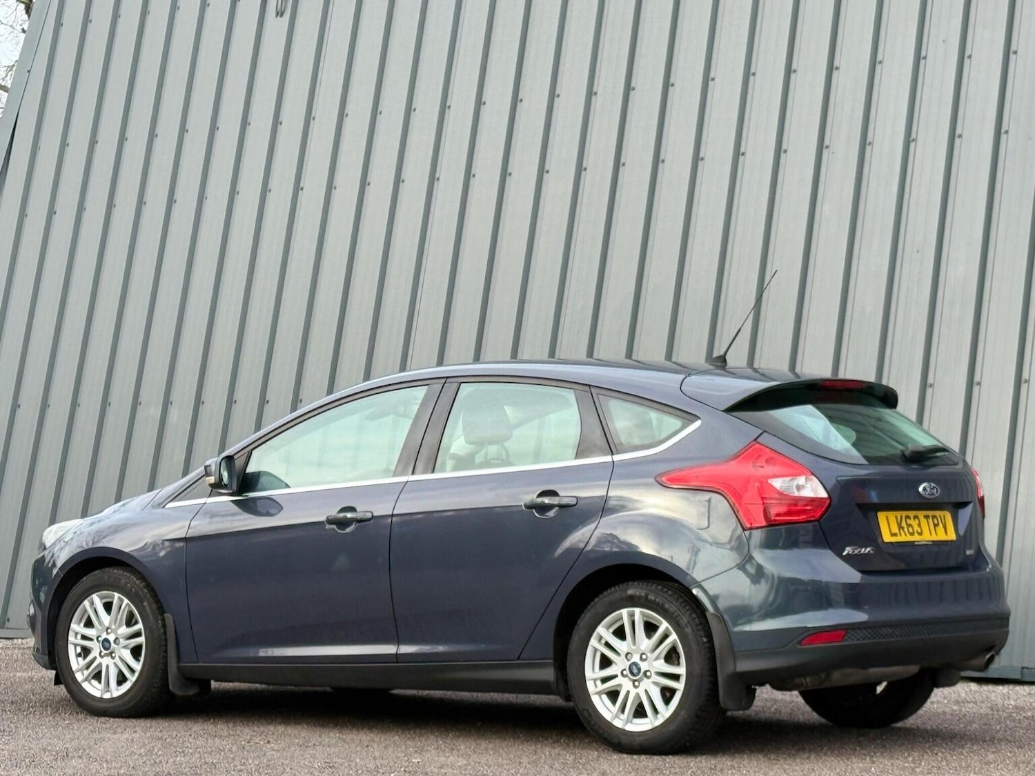 Used Ford Focus 2013 for sale - 77385180: Photo 11