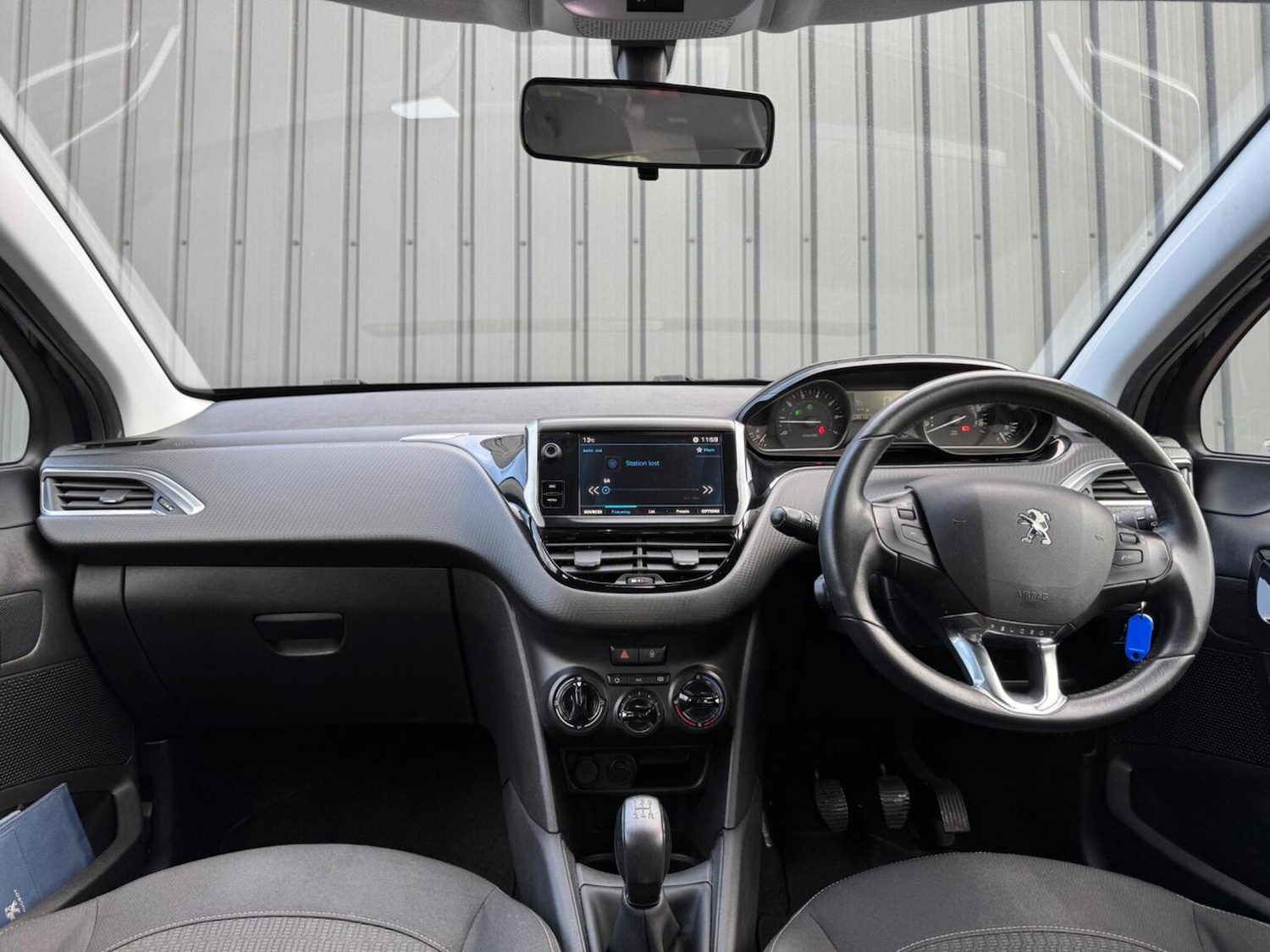 Used Peugeot 208 2019 for sale - 77792790: Photo 31