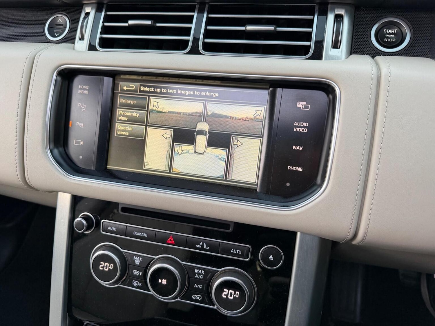 Used Land Rover Range Rover 2014 for sale - 77400085: Photo 11