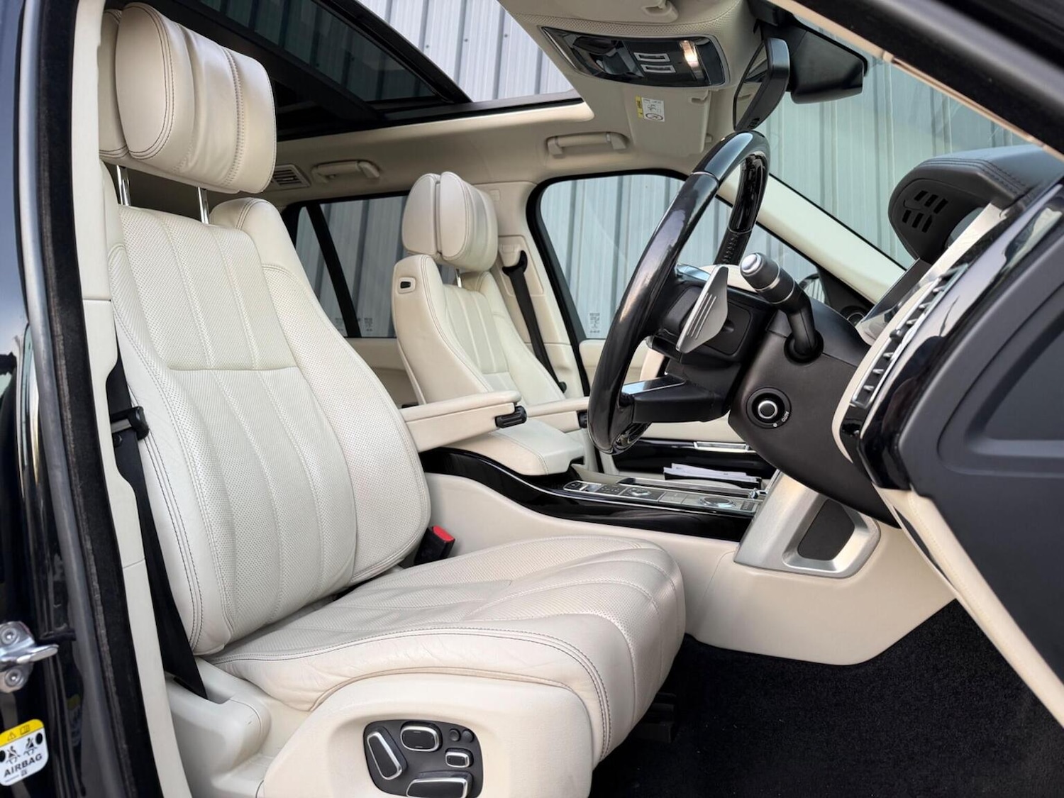 Used Land Rover Range Rover 2014 for sale - 77400085: Photo 2