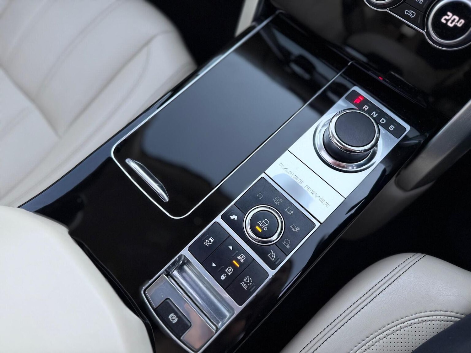 Used Land Rover Range Rover 2014 for sale - 77400085: Photo 22