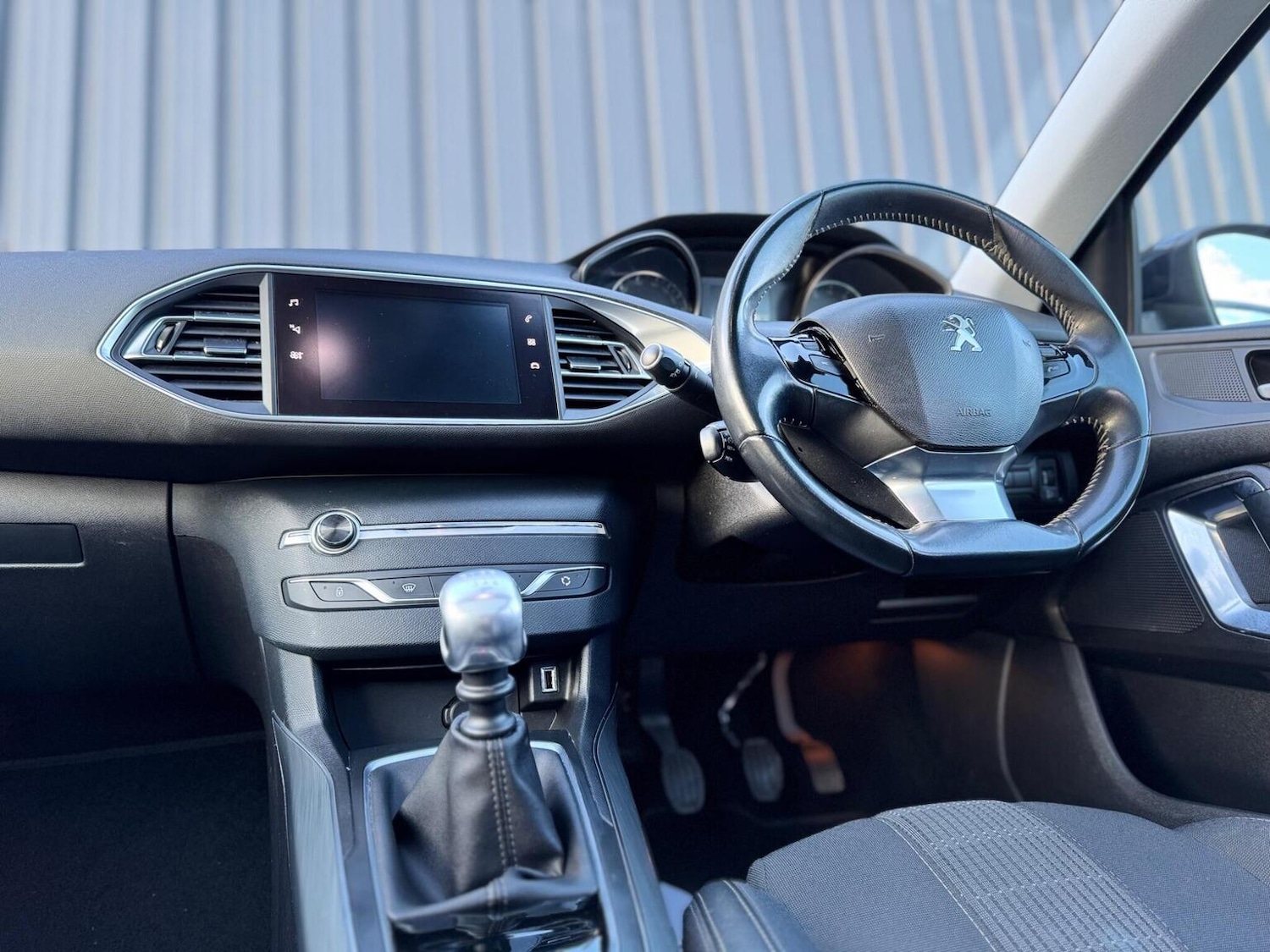 Used Peugeot 308 2018 for sale - 78018349: Photo 15