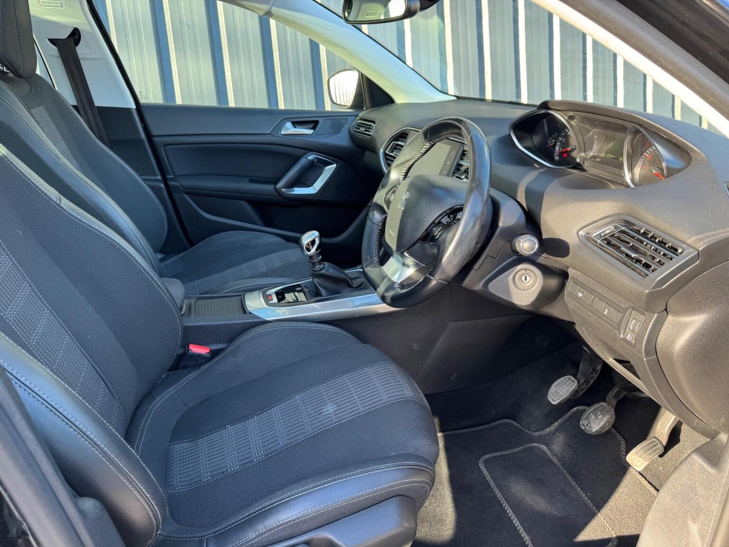 Used Peugeot 308 2018 for sale - 78018349: Photo 17