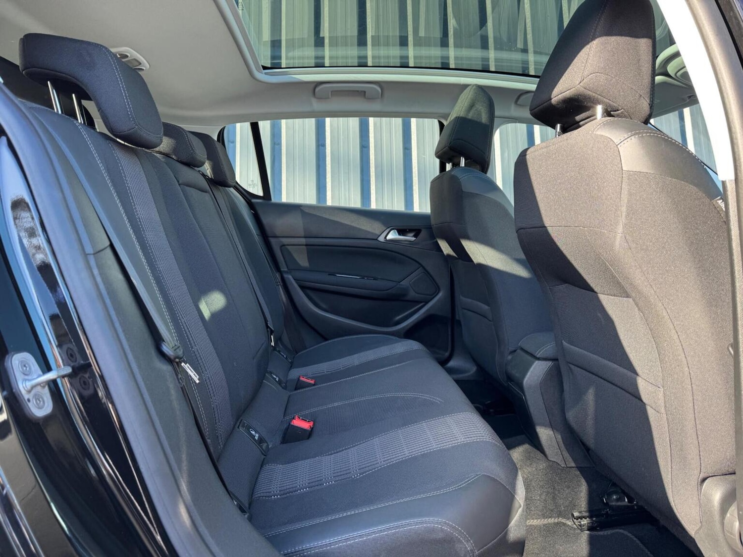 Used Peugeot 308 2018 for sale - 78018349: Photo 24