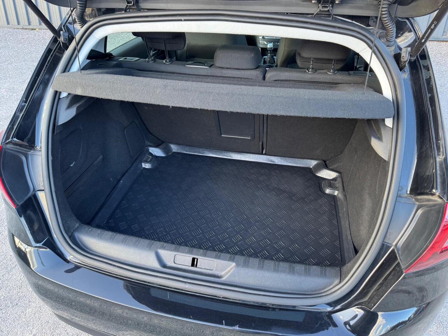 Used Peugeot 308 2018 for sale - 78018349: Photo 31