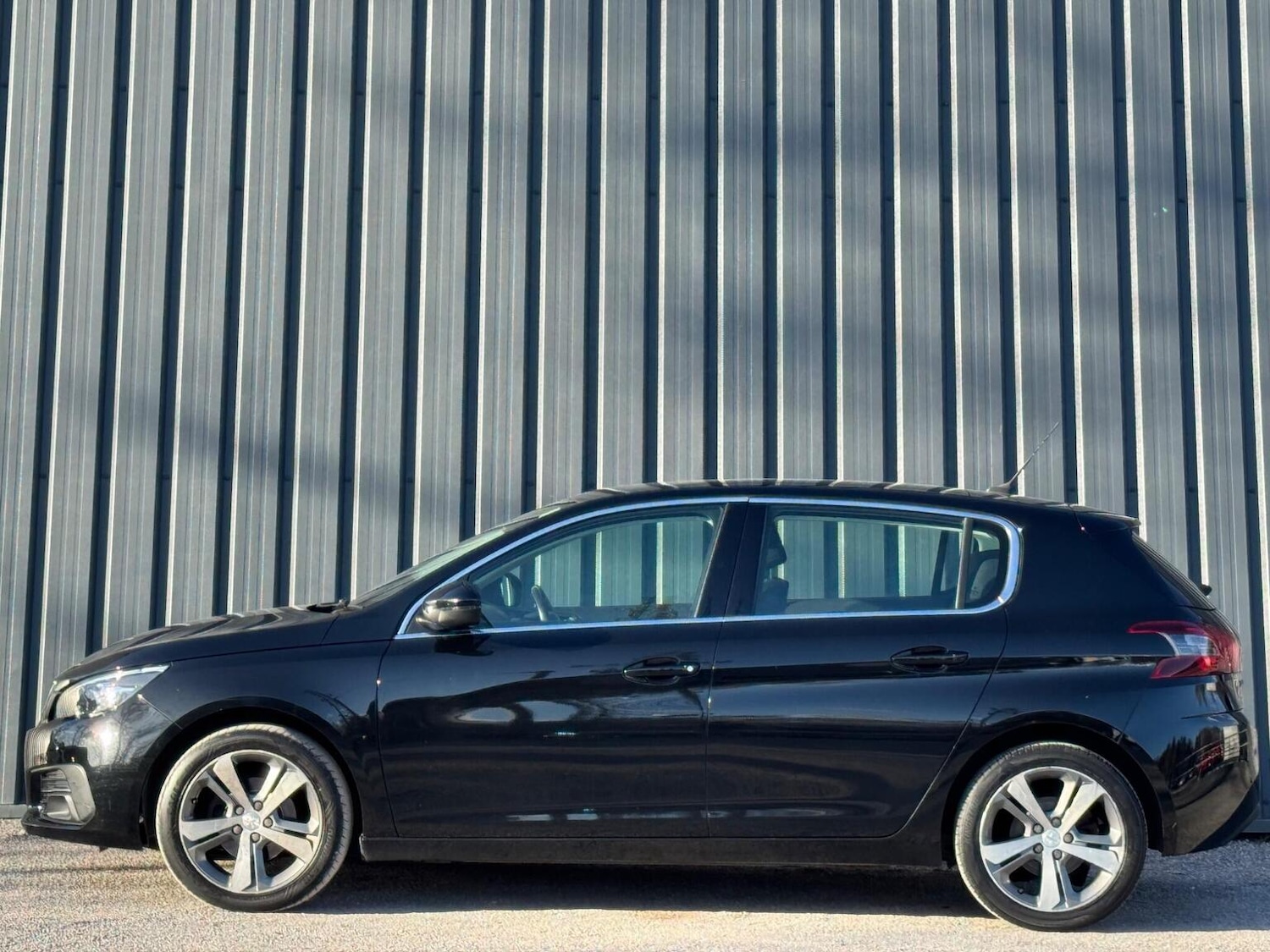 Used Peugeot 308 2018 for sale - 78018349: Photo 9